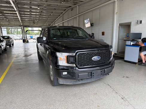 Used 2018 Ford F150 XL w/ Equipment Group 101A Mid AWD/4WD image 2