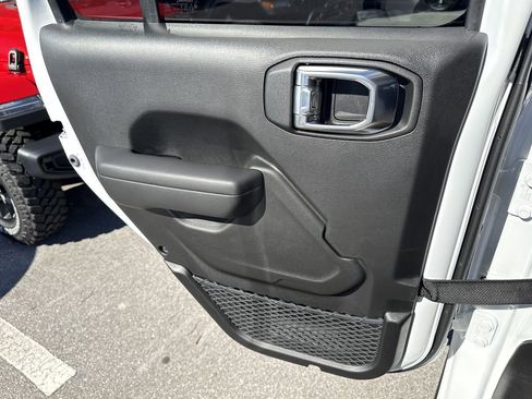 New 2026 Jeep Wrangler Rubicon w/ Safety Group image 28