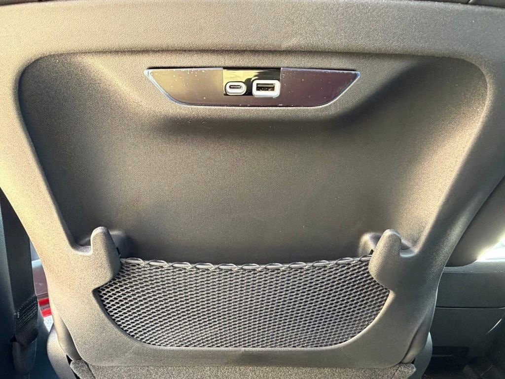 New 2026 Chrysler Pacifica Select FWD image 29