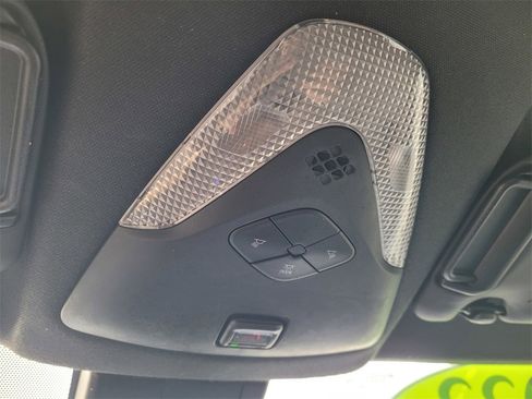 Certified 2022 Toyota C-HR XLE image 20