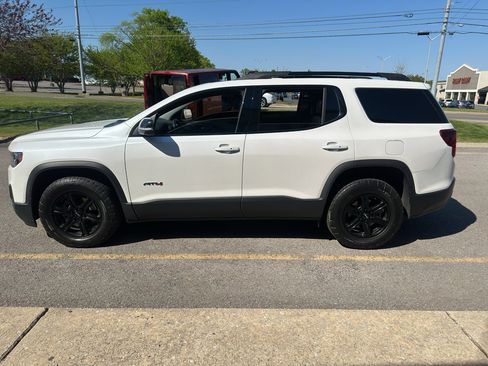 Used 2022 GMC Acadia AT4 w/ Technology Package image 7