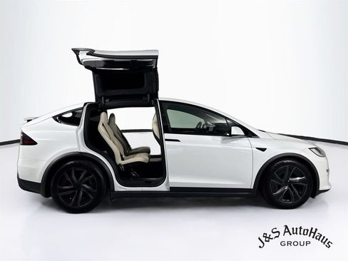 Used 2026 Tesla Model X Plaid AWD/4WD image 8