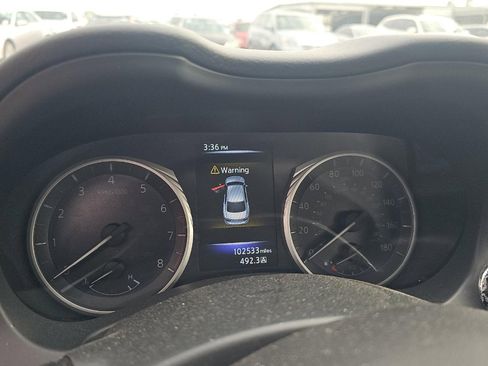 Used 2016 INFINITI Q50 Premium w/ 2.0T Premium Plus Package image 12