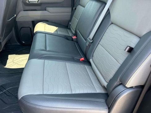 New 2025 Chevrolet Silverado 1500 ZR2 w/ Technology Package AWD/4WD image 20