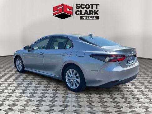 Used 2023 Toyota Camry LE FWD image 4