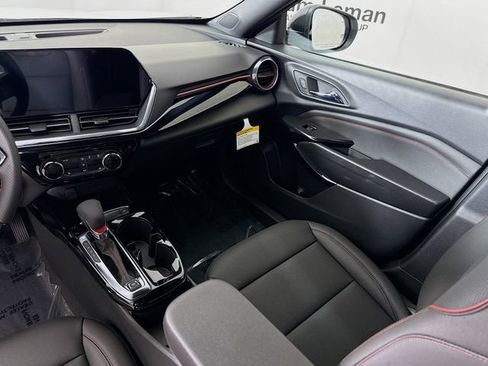New 2026 Chevrolet Trax RS w/ Driver Confidence Package FWD image 24