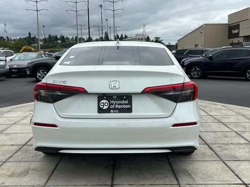 Used 2022 Honda Civic EX image 8
