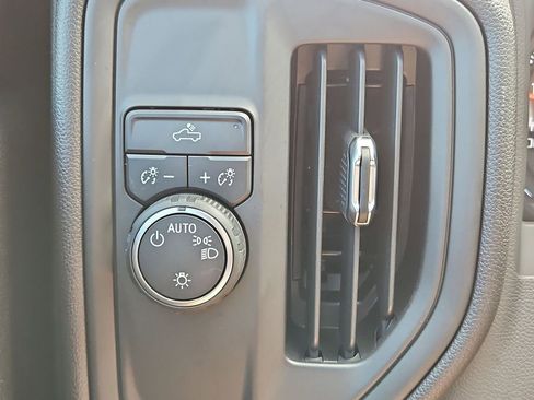 Certified 2025 Chevrolet Silverado 1500 Custom RWD image 18