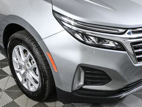 Used 2024 Chevrolet Equinox LT image 35