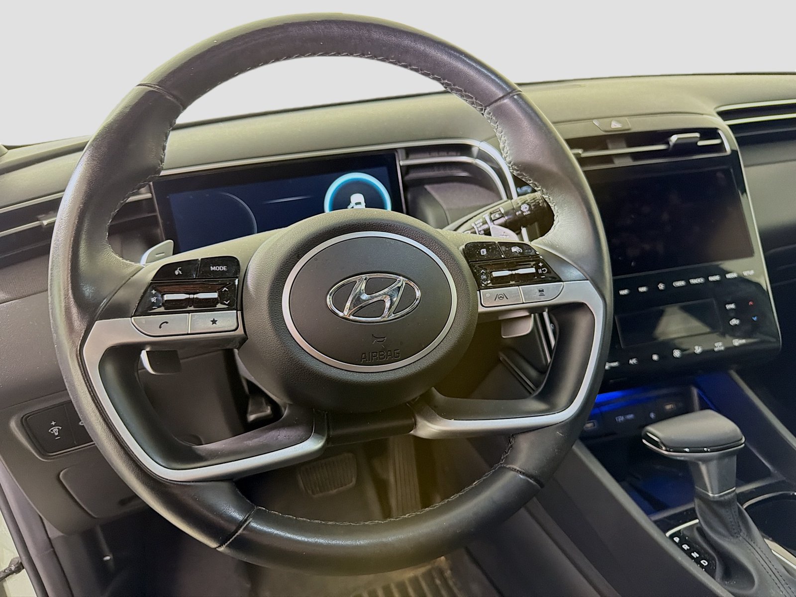 Used 2023 Hyundai Santa Cruz Limited AWD/4WD image 14