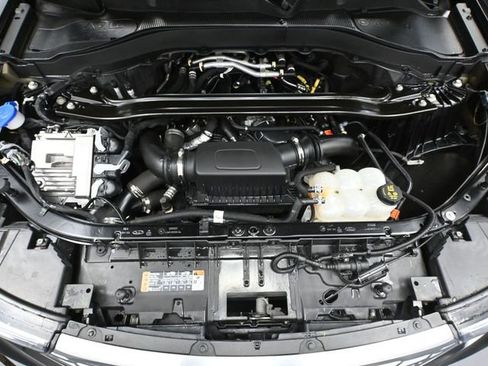 Used 2023 Ford Explorer Platinum w/ Technology Package image 58