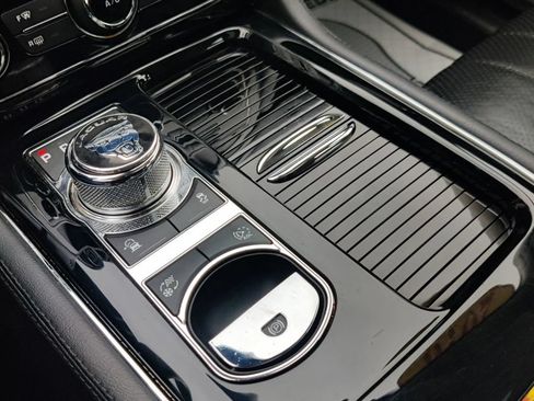 Used 2016 Jaguar XJ AWD/4WD image 31