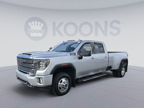 Used 2023 GMC Sierra 3500 Denali image 1