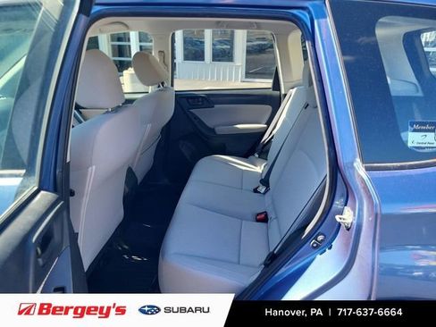 Used 2018 Subaru Forester 2.5i w/ Alloy Wheel Package image 10