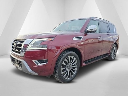 Used 2022 Nissan Armada Platinum w/ Captain's Chairs Package image 3