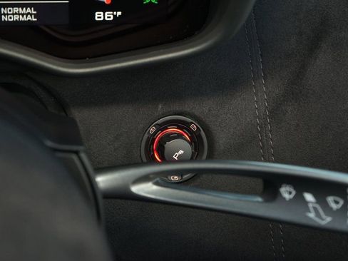 Used 2020 McLaren 600LT Spider image 30