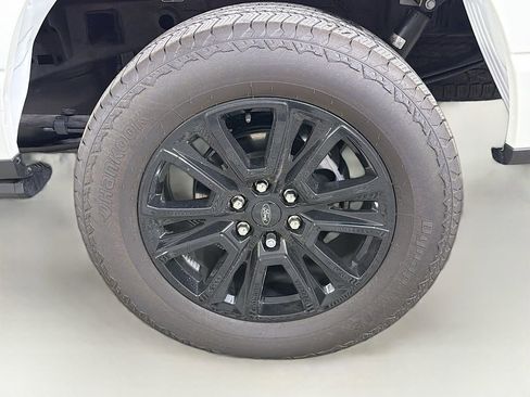 New 2025 Ford F150 Platinum w/ Equipment Group 702A High AWD/4WD image 33