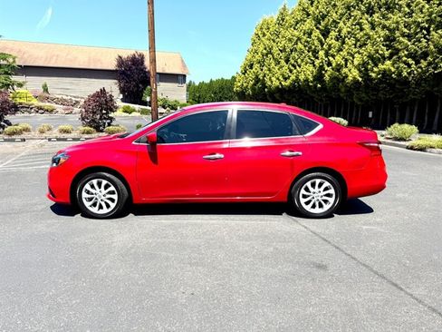 Used 2019 Nissan Sentra SV FWD image 7