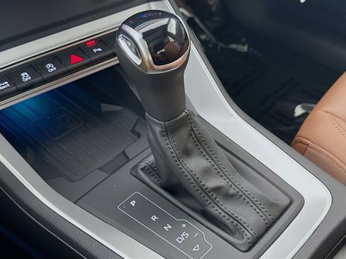 Certified 2024 Audi Q3 2.0T Premium Plus AWD/4WD image 20