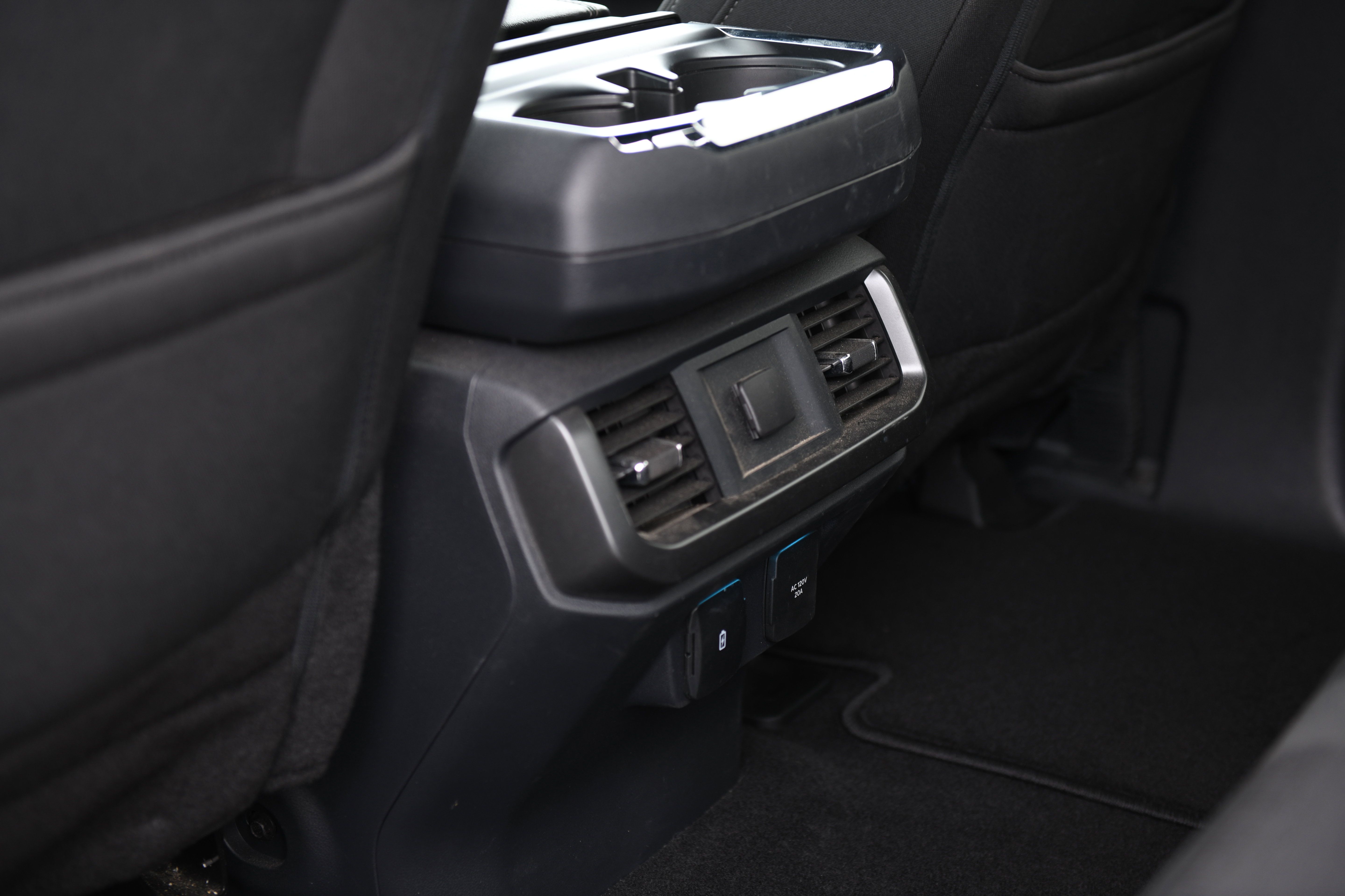 Used 2024 Ford F150 XLT w/ Equipment Group 302A MID AWD/4WD image 17