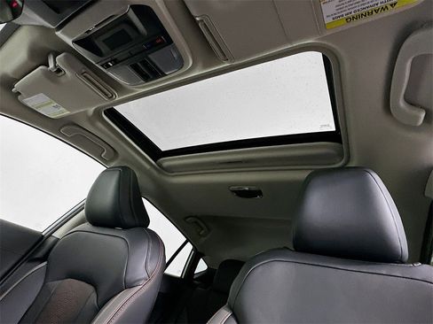 Used 2025 Subaru Crosstrek 2.5i Limited w/ Popular Package #4A image 11