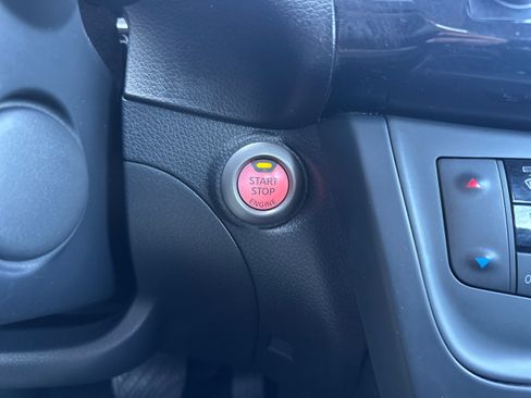 Used 2018 Nissan Sentra SV FWD image 30
