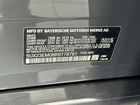 Used 2024 BMW X7 xDrive40i w/ M Sport Package AWD/4WD image 36