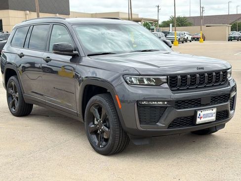New 2026 Jeep Grand Cherokee L Limited image 7