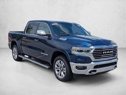 Used 2022 RAM 1500 Limited AWD/4WD image 3