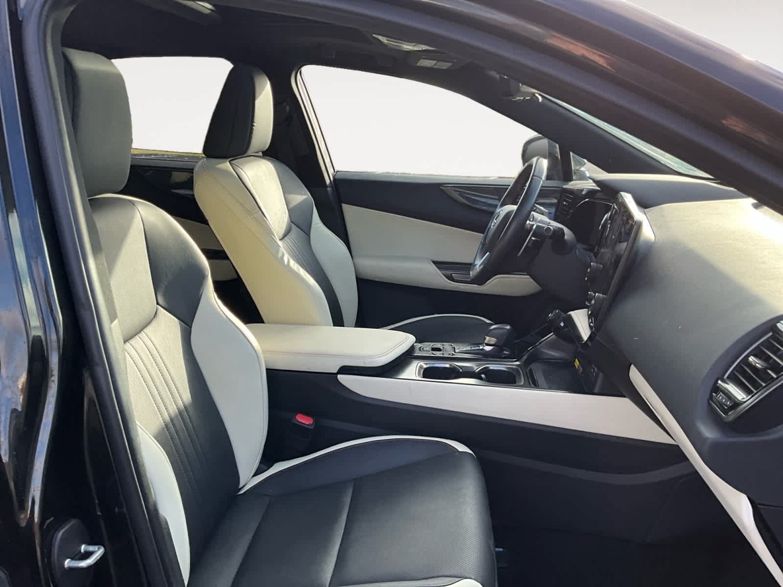 Used 2024 Lexus NX 350 AWD image 13