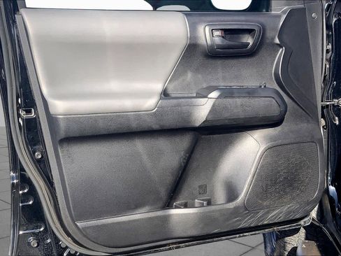 Used 2023 Toyota Tacoma SR AWD/4WD image 22