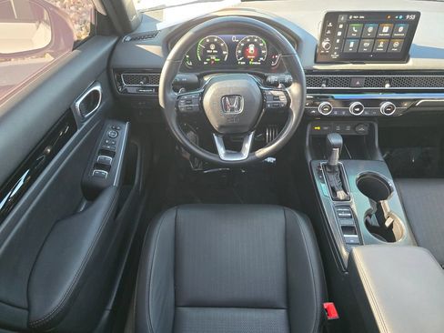 Used 2025 Honda Civic Sport Touring image 17