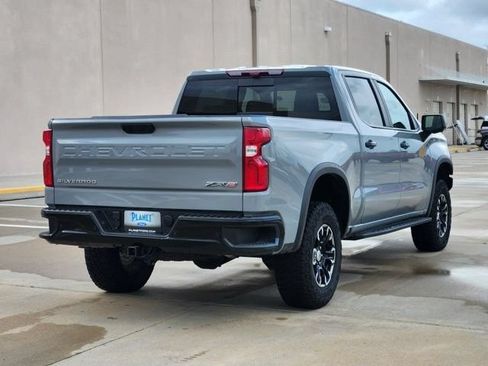 Used 2025 Chevrolet Silverado 1500 ZR2 w/ Technology Package AWD/4WD image 5