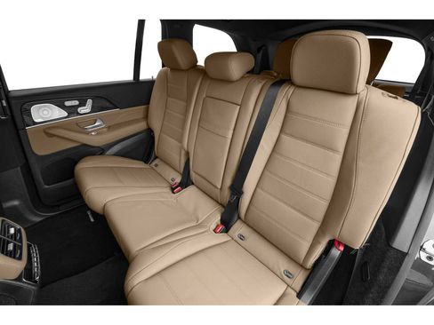 New 2026 Mercedes-Benz GLS 580 4MATIC image 9