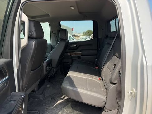 Used 2019 Chevrolet Silverado 1500 LT Trail Boss AWD/4WD image 26