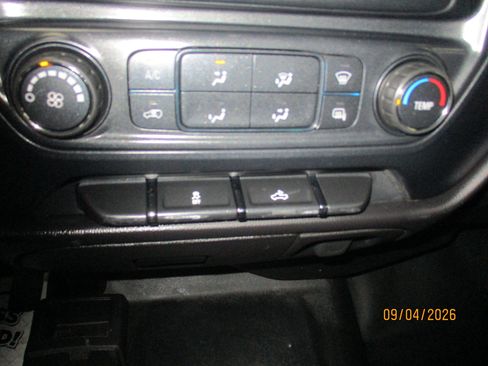 Used 2016 Chevrolet Silverado 2500 W/T w/ WT Fleet Convenience Package AWD/4WD image 27