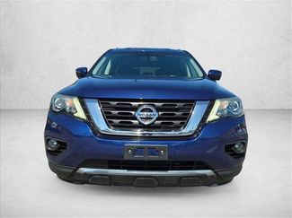 Used 2020 Nissan Pathfinder SL FWD video 2
