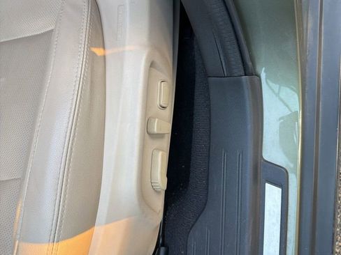 Used 2016 Subaru Outback 2.5i Limited image 23