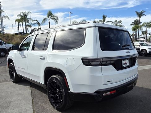 New 2026 Jeep Grand Wagoneer Limited AWD/4WD image 3
