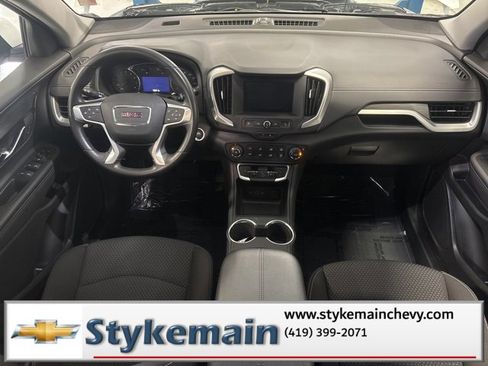 Used 2022 GMC Terrain SLE image 13