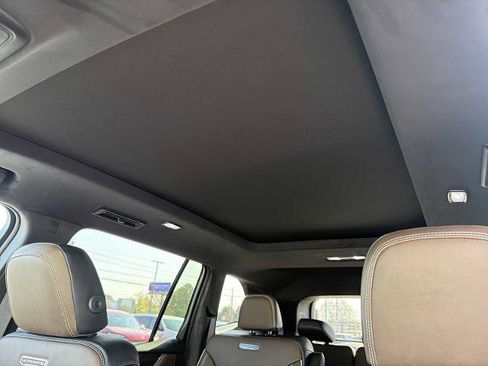 New 2026 GMC Acadia Denali Ultimate AWD/4WD image 5