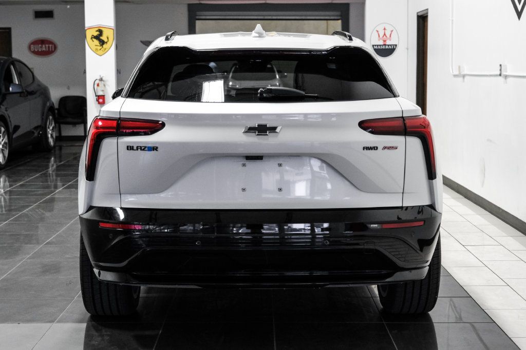 Used 2024 Chevrolet Blazer EV RS AWD/4WD image 9