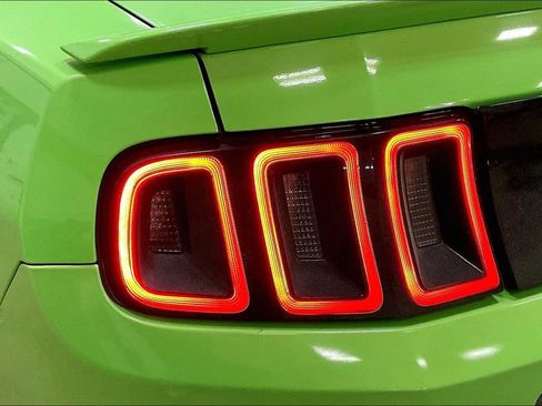 Used 2013 Ford Mustang GT RWD image 25