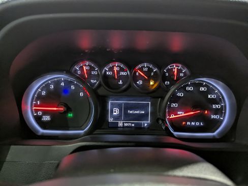 Used 2023 Chevrolet Silverado 2500 Custom w/ Custom Convenience Package image 17