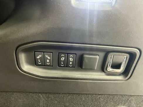 Used 2026 Cadillac Vistiq Sport w/ LPO, Floor Liner Package AWD/4WD image 23