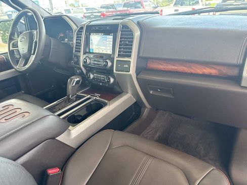 Used 2016 Ford F150 King Ranch w/ Equipment Group 601A Luxury AWD/4WD image 15