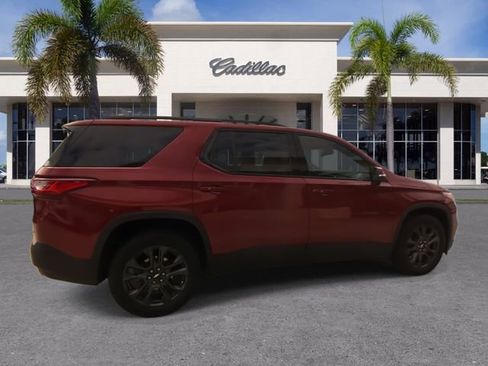 Used 2021 Chevrolet Traverse RS image 15