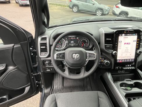 Used 2026 RAM 1500 Big Horn AWD/4WD image 14