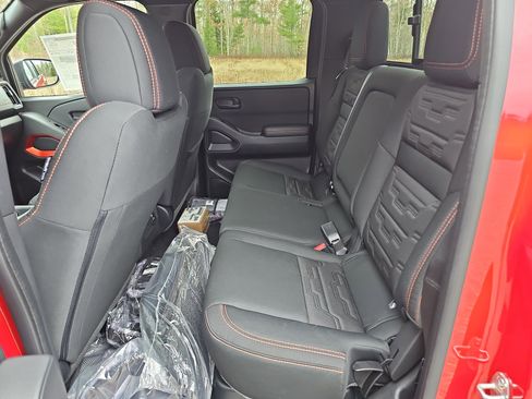 New 2026 Nissan Frontier PRO-4X w/ Pro-4x Convenience Package image 26