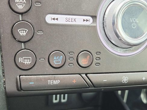 Used 2019 Ford Fusion Titanium AWD/4WD image 28